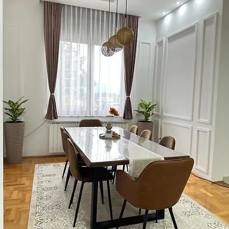 Dar Apartment *