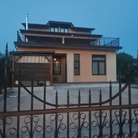 Dar * Bihać